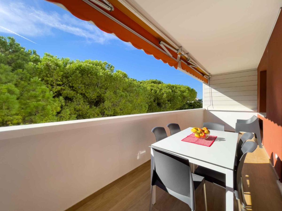 Apartment In Lignano Sabbiadoro 21783 Exterior photo